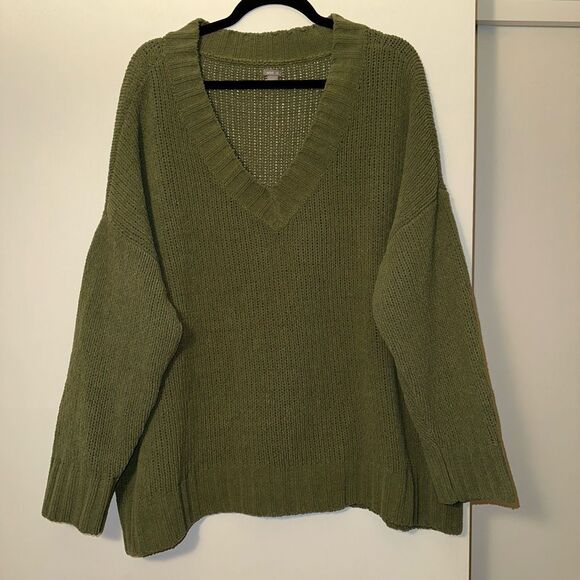Aerie Large Chunky Chenille Knit V Neck Long Sleeve Sweater Olive Green GUC - Picture 1 of 10